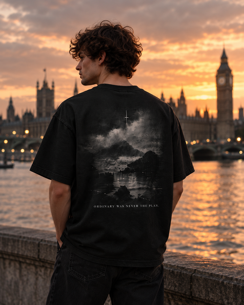 VAVA 001 SIGNAL black oversized T-shirt back landscape graphic lifestyle view